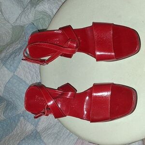 Gorgeous New Red Ralph Lauren Made In Italy Sandals With Buckle Closure *8.5